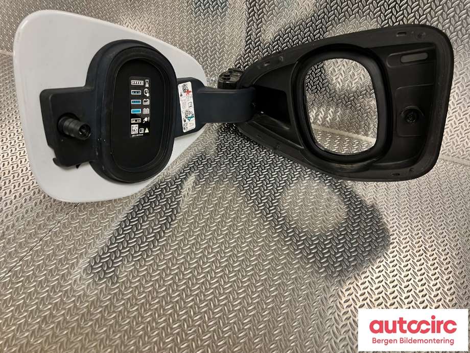 Batterilader inntak/luke til Jaguar I-PACE 2018-->>  (JAGUAR|T4K4511|T4K11757|)