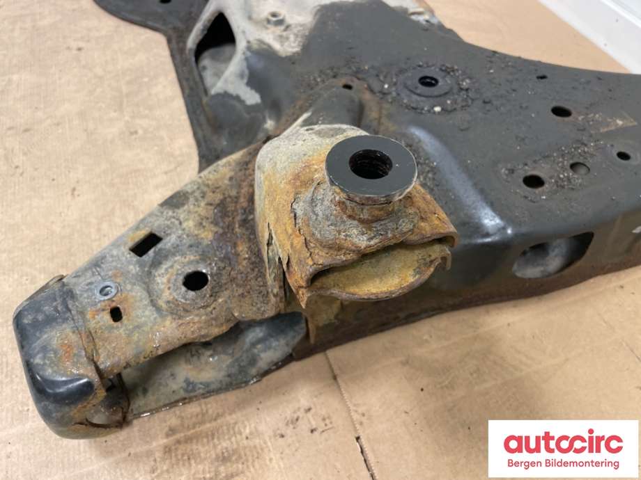 Travers foran hoved til Toyota Proace 2016-->> (Type II)  (TOYOTA|SU001A6814|)