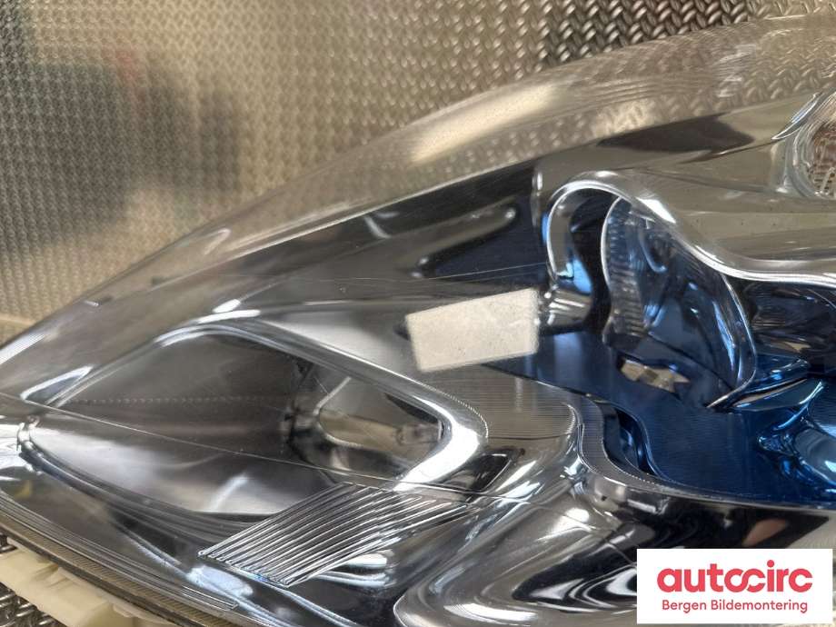 Frontlykt venstre halogen til Nissan Leaf 2011-2017 (Type I)  (NISSAN|260603NA3C|)