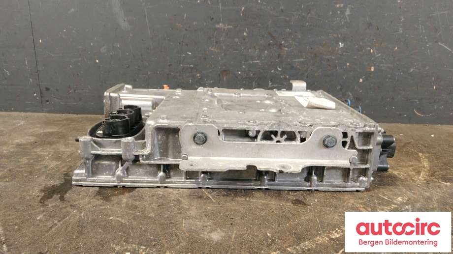 Inverter hybrid til Jaguar I-PACE 2018-->>  (JAGUAR|T4K20014|J9D314G138AM|T4K10222)