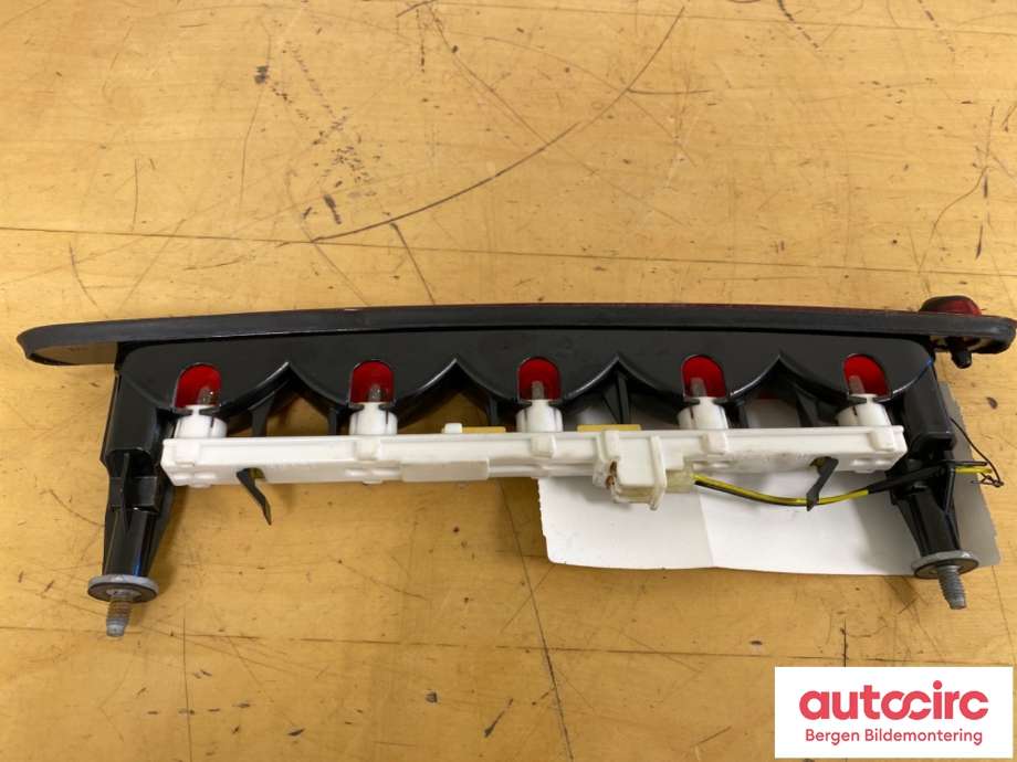 Baklykt bremselys bakrute til Suzuki SX4 S-CROSS 2013-->> (Type II) (SUZUKI|35820-63J00||35810-63J0)
