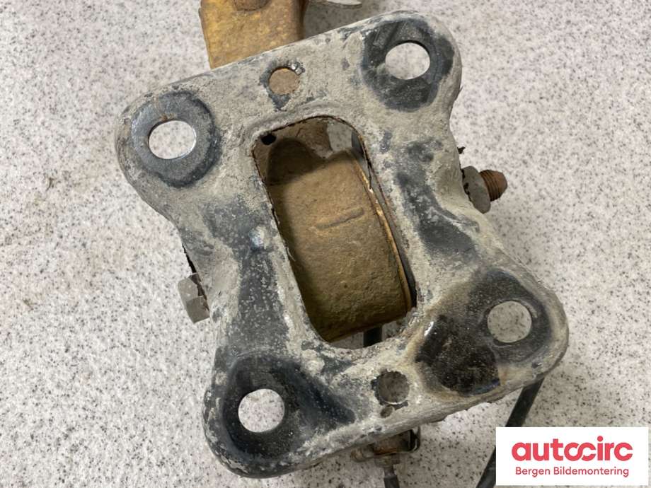 Bakaksel til Toyota Proace 2016-->> (Type II)  (TOYOTA|SU001A6617|)