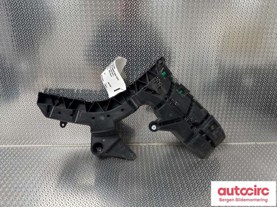 Diverse deler til Volvo V60 / V60 CC 2018-->> (Type II) (VOLVO|31455999||31455502)