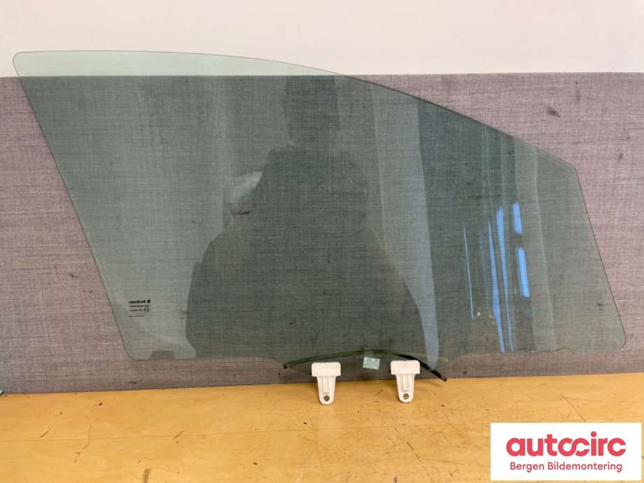 Siderute venstre foran til Suzuki SX4 S-CROSS 2013-->> (Type II) (SUZUKI|84502-61M01|)