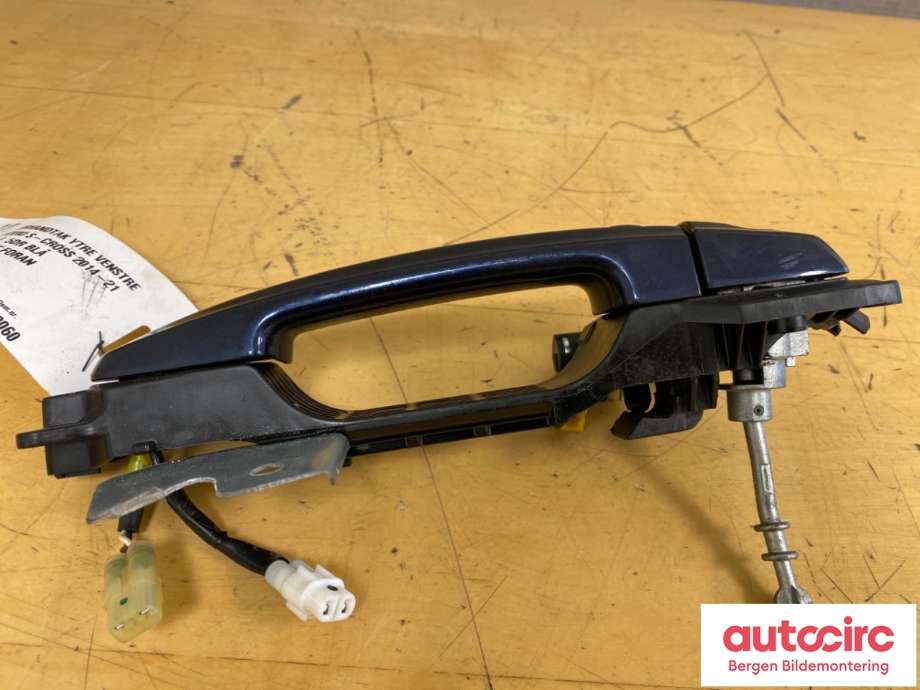 Dørhåndtak utv venstre foran til Suzuki SX4 S-CROSS 2013-->> (Type II)  (SUZUKI|82810-57810-ZQ4|82821-63J10|)