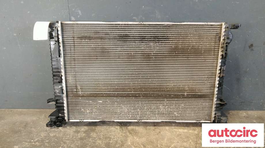 Radiator (automat gir) til Audi A4, Allroad 2009-2016 (Type I) (B8) (B8) (AUDI|8K0 121 251 T|)