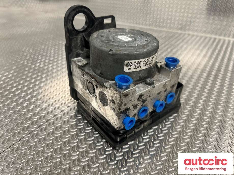 ABS sentral til Škoda Octavia 2013-2016 (Type III, Fase 1) (SKODA|3Q0 614 517 P|)