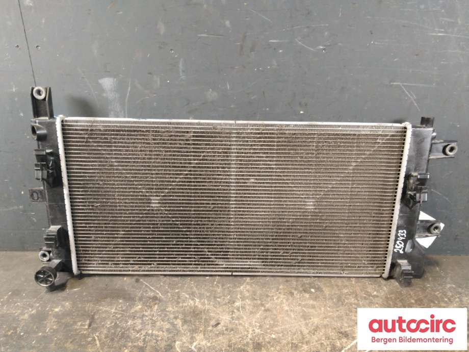 Radiator (automat gir) til Nissan Leaf 2018-->> (Type II)  (NISSAN|01125N6021|)