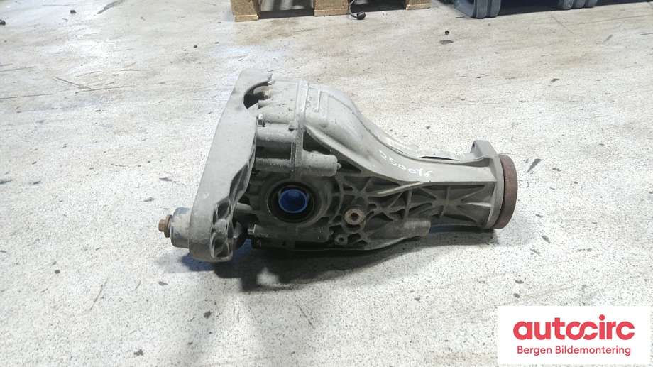 Kardang klokke bak til Audi A4, Allroad 2009-2016 (Type I) (B8) (B8) (AUDI|0BC 500 043 M|)