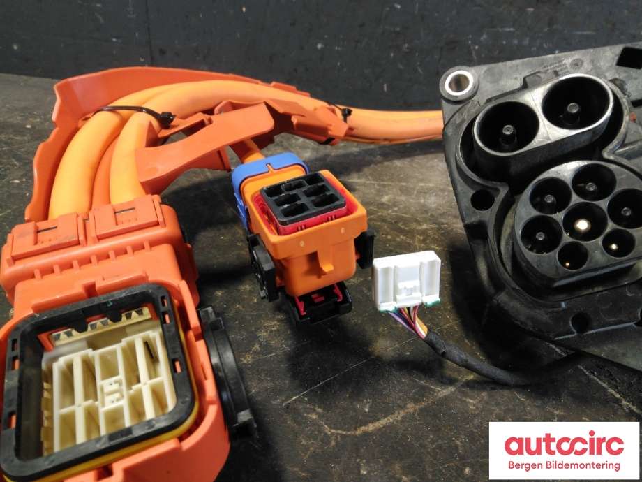 Batterilader (OBC - On Board Charger) til Tesla Model 3 2018-2023 (Fase 1) (TESLA|1449495-25-C|1449495-20-D|1449495-20-E)
