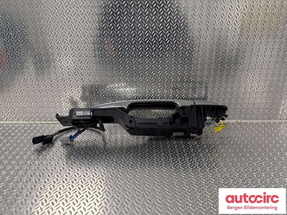 Dørhåndtak utv venstre foran til Nissan Leaf 2018-->> (Type II)  (NISSAN|80646JN00A|)