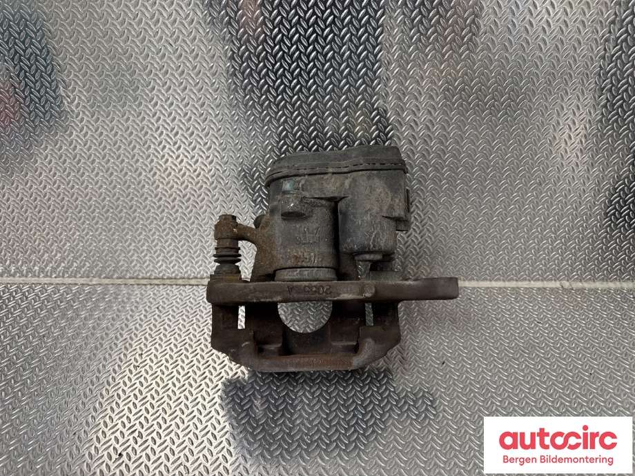 Bremsecaliper venstre bak til Nissan Leaf 2018-->> (Type II)  (NISSAN|440114CA0A|)