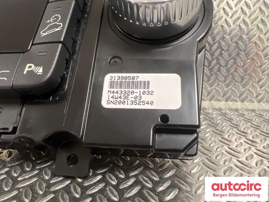 Varmeapparat betjening til Volvo XC70 2014-2016 (Type II, Fase 2)  (VOLVO|31443428|)