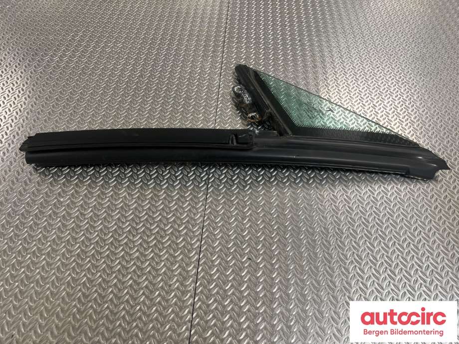 Diverse deler til Tesla Model S 2013-2016 (Fase 1)  (TESLA|6006644-00-F|)