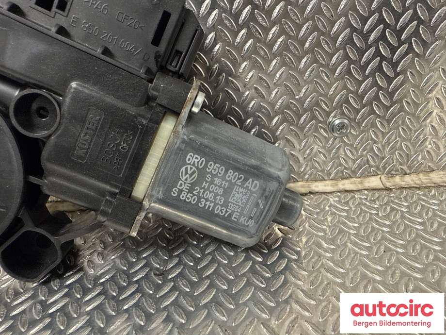 Ruteheis til VW Polo 2009-2014 (Type V, Fase 1)  (|6R0 959 802 AD)