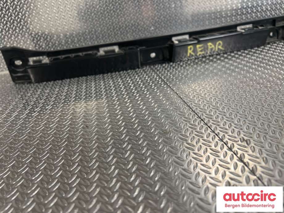 Diverse deler til Tesla Model S 2013-2016 (Fase 1)  (TESLA|6007724-00-B|)