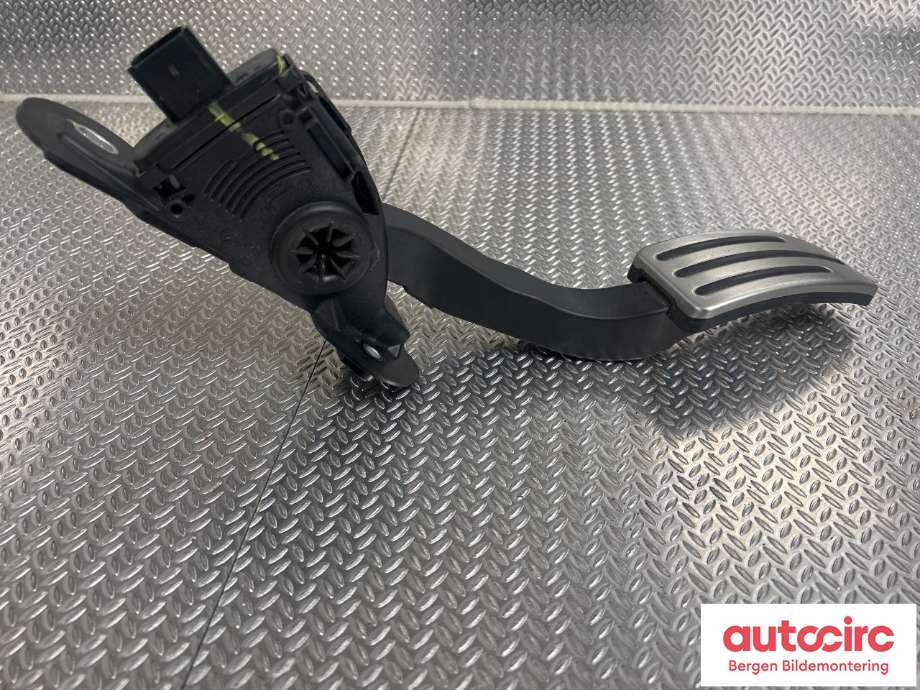 Pedal gass/brems/clutch til Tesla Model S 2013-2016 (Fase 1) (TESLA|1005307-00-A||1005916-00-A)