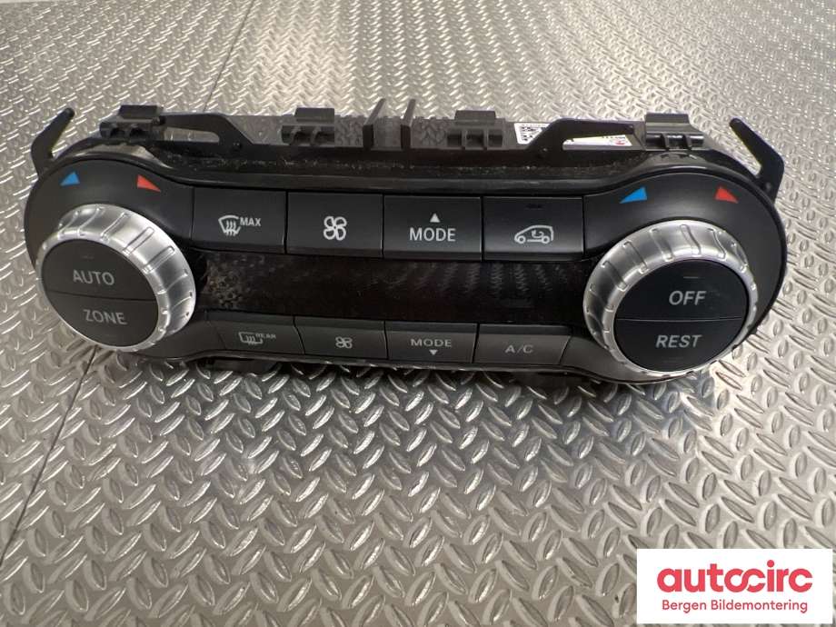 Varmeapparat betjening til Mercedes B-Klasse, 2011-2018 (W246) (W246) (MERCEDES|A 242 900 93 01)
