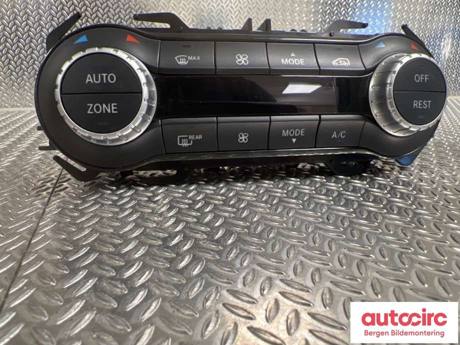 Varmeapparat betjening til Mercedes B-Klasse 2011-2018 (W246) (W246) (MERCEDES|A 242 900 93 01|)