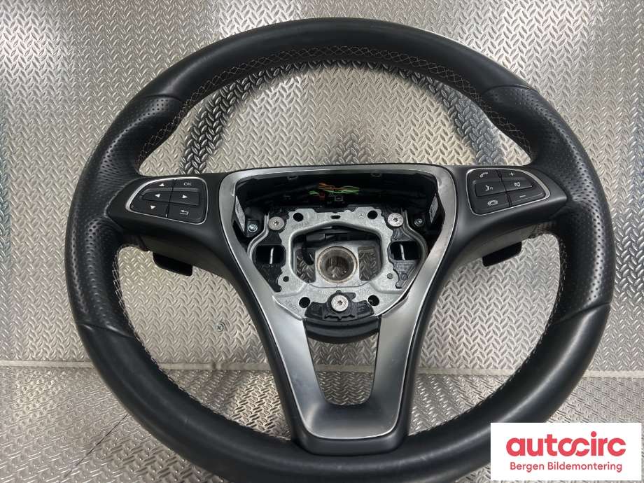Ratt til Mercedes B-Klasse, 2011-2018 (W246) (W246) (MERCEDES|A 000 460 46 03)
