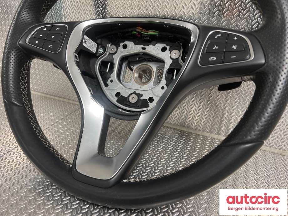 Ratt til Mercedes B-Klasse 2011-2018 (W246) (W246) (MERCEDES|A 000 460 46 03||A 000 460 46 03 9E38)