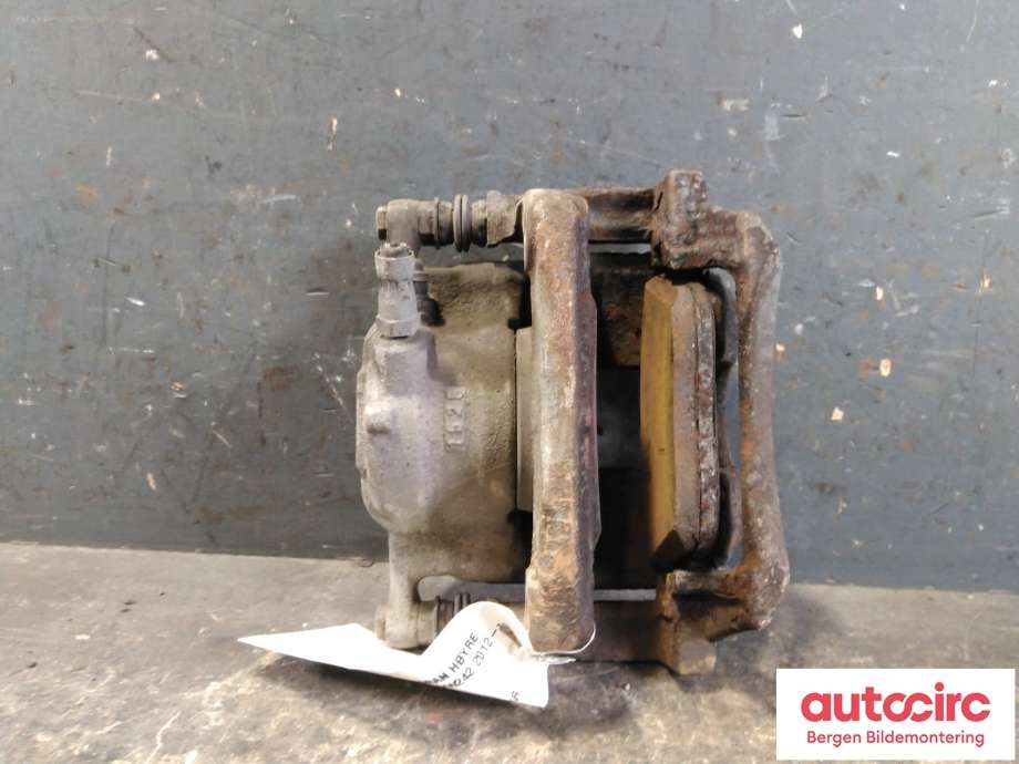 Bremsecaliper høyre foran til Mercedes B-Klasse, 2011-2018 (W246) (W246) (MERCEDES|A 000 421 67 81)