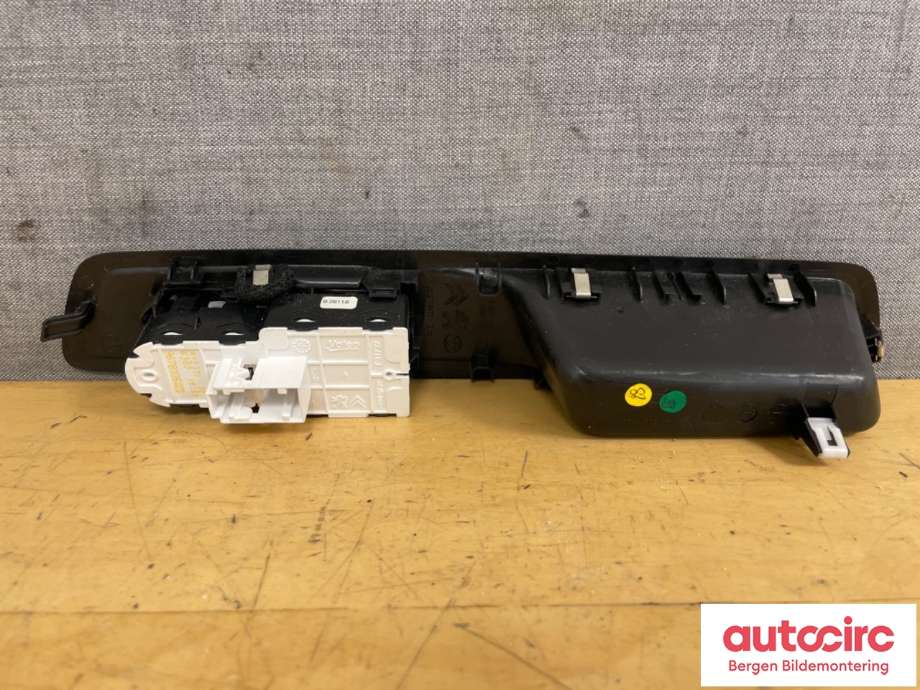 Bryter ruteheis til Toyota Proace 2016-->> (Type II)  (TOYOTA|SU001A3696||96783350ZD)