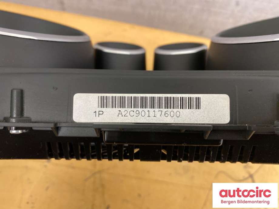 Instrumentpanel til Opel Mokka 2012-2016 (Type I, Fase 1)  (OPEL|95375167||A2C90117600)