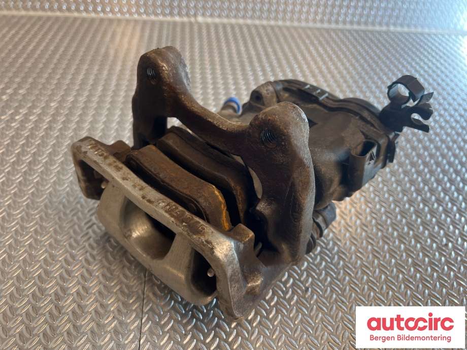 Bremsecaliper venstre bak til Mercedes B-Klasse 2011-2018 (W246) (W246) (MERCEDES|A 000 423 23 81||A 172 906 02 00)