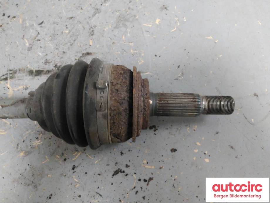 Drivaksel høyre foran til Toyota Yaris 2012-2014 (Type III, Fase 1)  (TOYOTA|434100D292|)