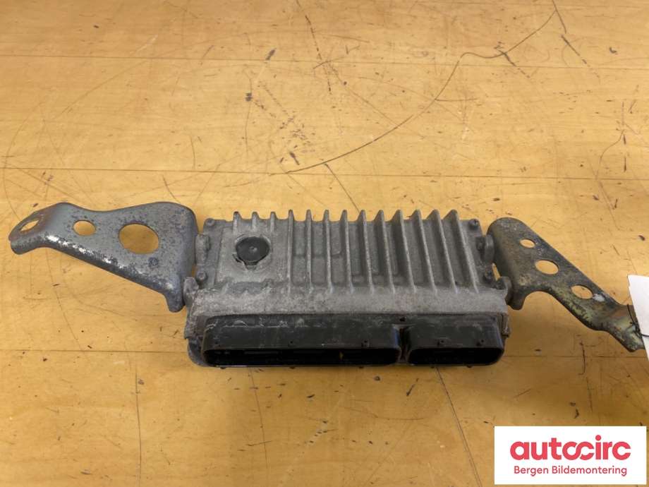Styreenhet motor til Toyota Yaris 2012-2014 (Type III, Fase 1) (TOYOTA|896610DF60||89661-0DF60)