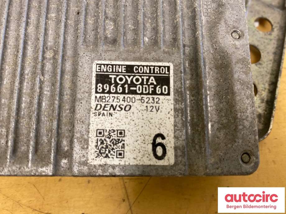 Styreenhet motor til Toyota Yaris 2012-2014 (Type III, Fase 1) (TOYOTA|896610DF60||89661-0DF60)