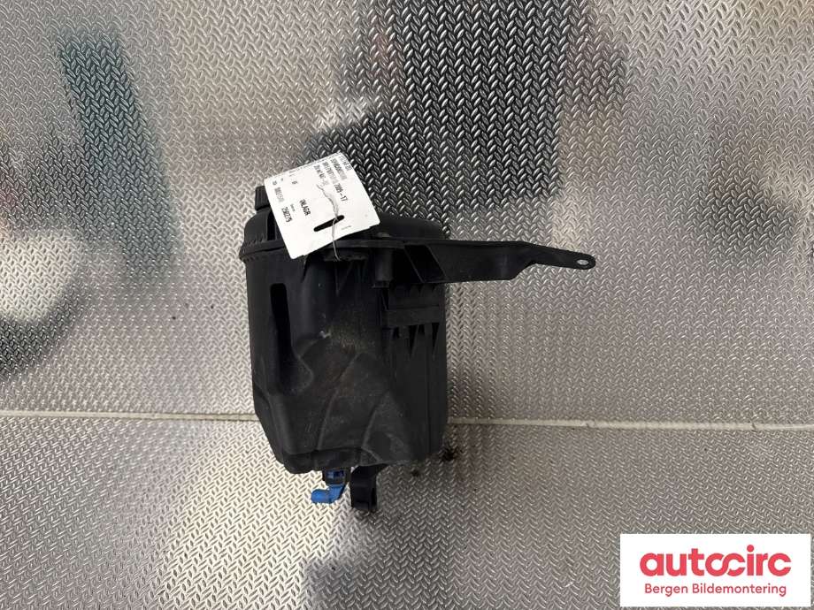 Ekspansjonstank til BMW 5-Serie 2010-2017 (F10/F11) (F10/F11) (BMW|17 13 7 647 283|)