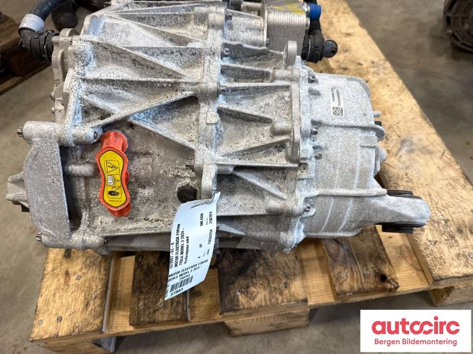 Motor elbil foran til Tesla Model 3 2024-->> (Fase 2)  (TESLA Model 3|1672097-01-A|)