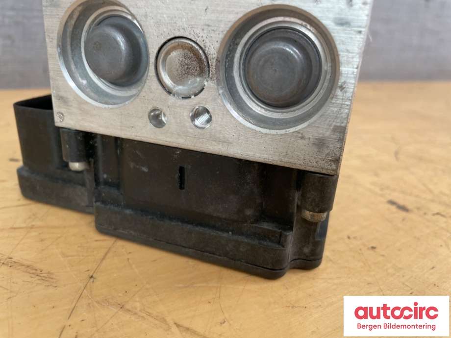 Styreenhet ABS til Toyota Yaris 2012-2014 (Type III, Fase 1)  (TOYOTA|895410D170||89541-0D170)