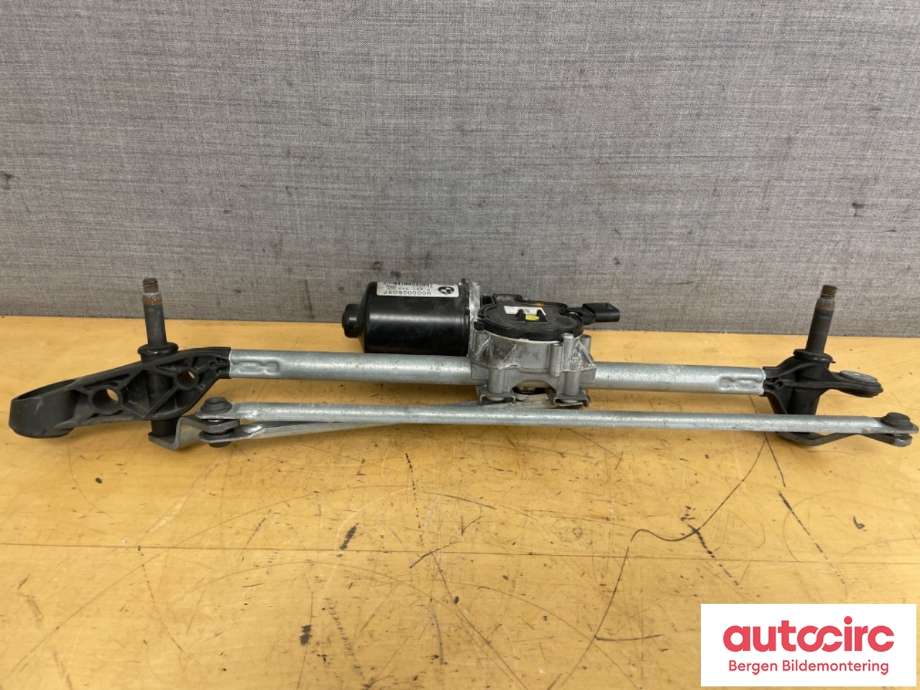 Viskermotor frontrute til BMW 1-Serie 2011-2015 (Fase 1) (F20/F21) (F20/F21) (BMW|7 267 503 02|61 61 7 239 510|W000026097)