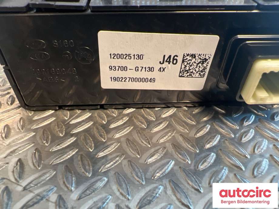 Bryter diverse til Hyundai Ioniq Electric 2019-->> (Fase 2)  (HYUNDAI|3700G 7130|)