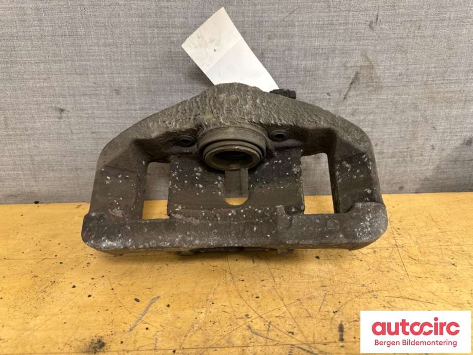 Bremsecaliper venstre foran til BMW 5-Serie 2010-2017 (F10/F11) (F10/F11) (BMW|34 11 6 792 689|)