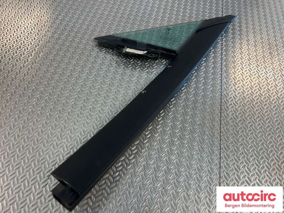 Diverse deler til Tesla Model S 2013-2016 (Fase 1)  (TESLA|6006544-00-F|)