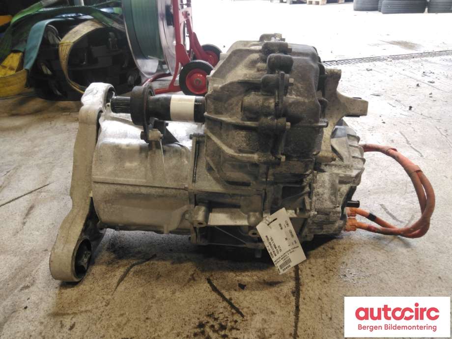 Motor elbil foran til Tesla Model X 2016-->> (TESLA|1035000-01-J|)