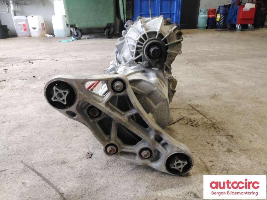 Motor elbil foran til Tesla Model X 2016-->> (TESLA|1035000-01-J|)