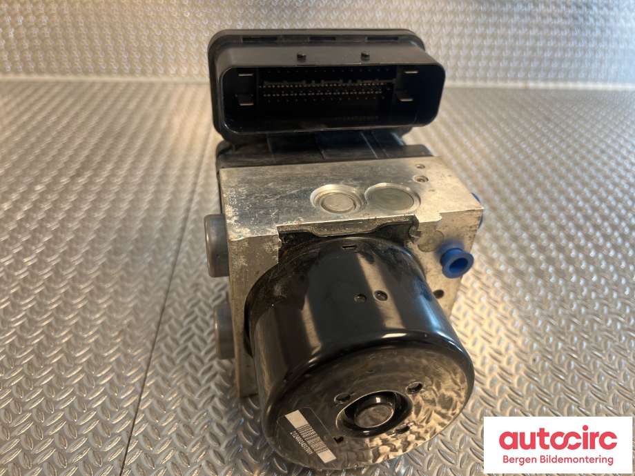 ABS sentral til Volvo V70 2007-2013 (Type III, Fase 1)  (VOLVO|31329140|)