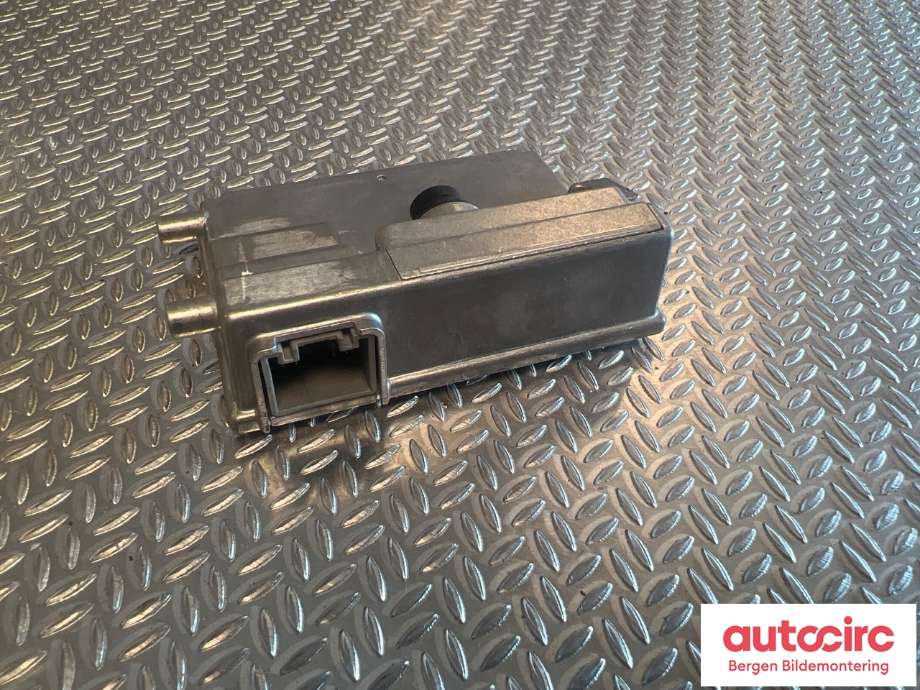 Kamera til VW ID.4 2020-->> (VOLKSWAGEN|1EA 980 654 L|)