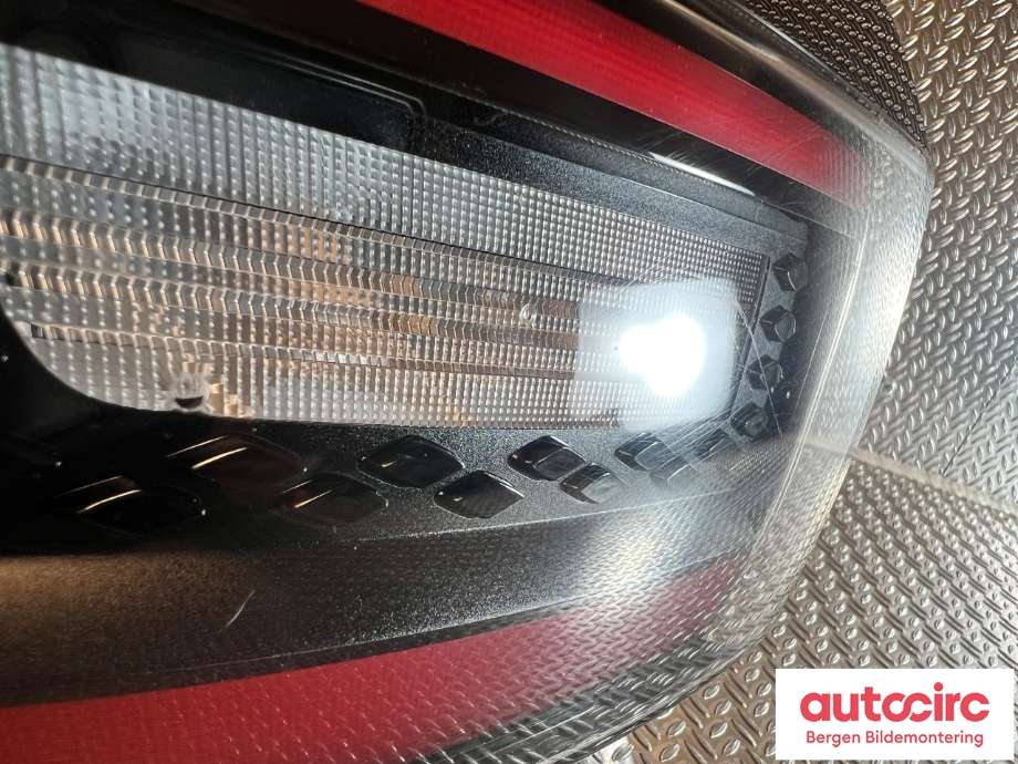 Baklykt venstre til VW ID.4 2020-->>  (VOLKSWAGEN|11A 945 095|)
