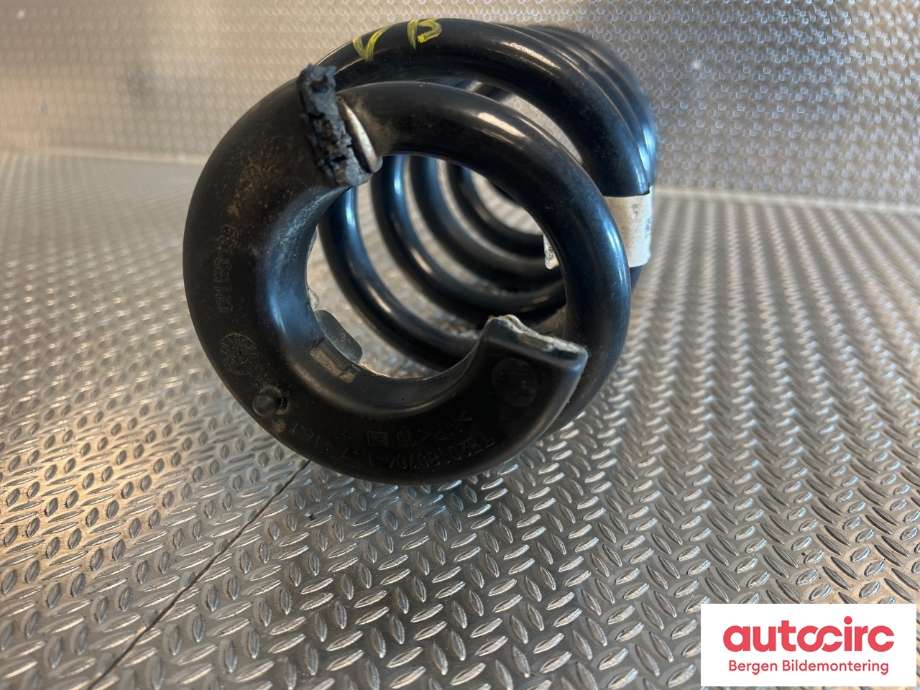 Fjær bak spiralfjær til VW ID.4 2020-->> (VOLKSWAGEN|1EA 511 103 E|)