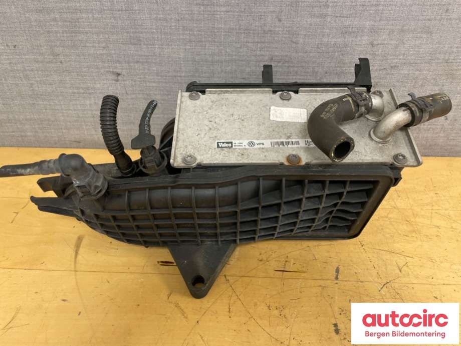Manifold innsug til VW Passat 2011-2015 (B7) (B7) (VOLKSWAGEN|03C 129 709 BD|)