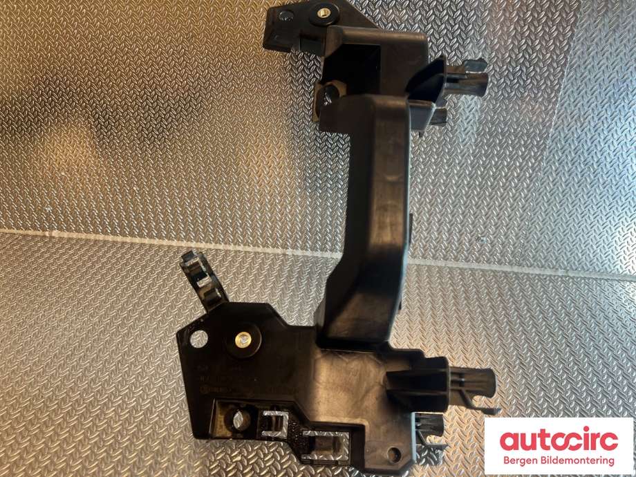 Diverse deler til VW ID.4 2020-->>  (VOLKSWAGEN|11A 907 372|)