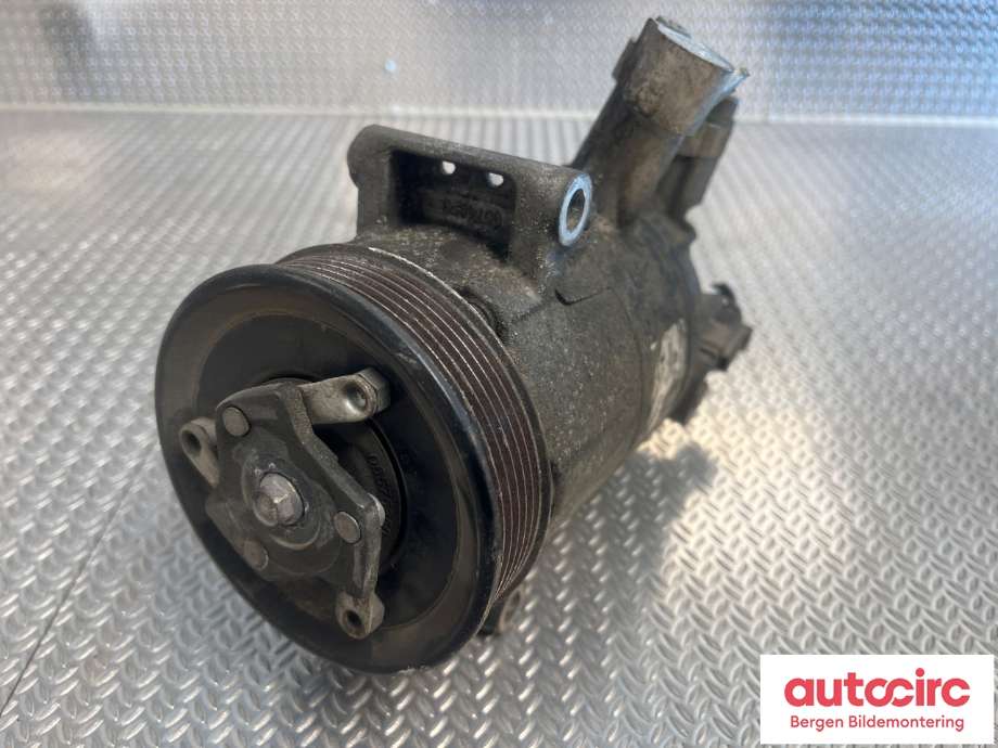 Aircondition kompressor til VW Passat 2011-2015 (B7) (B7) (VOLKSWAGEN|5K0 820 803|)