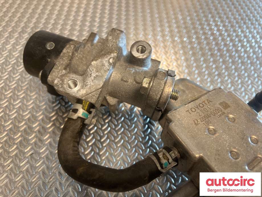 EGR-kjøler til Toyota Yaris 2014-2020 (Type III, Fase 2)  (TOYOTA|2568021010||220500 0020)