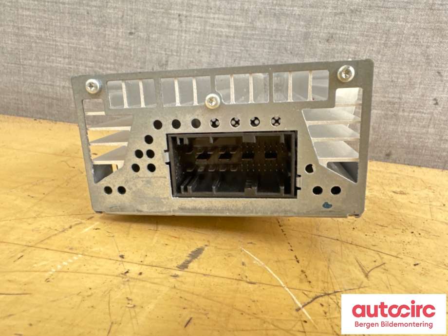 Bilstereo forsterker til BMW 5-Serie 2010-2017 (F10/F11) (F10/F11) (BMW|65 12 9 314 041|65 12 9 312 593|9 241 335)